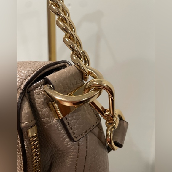 Michael Michael Kors Bedford Tassel Pebbled Leather Shoulder Bag in Taupe - Picture 6 of 10